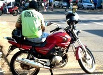 Sindicato vai fiscalizar mototaxistas de Maringá que ainda não se regularizaram